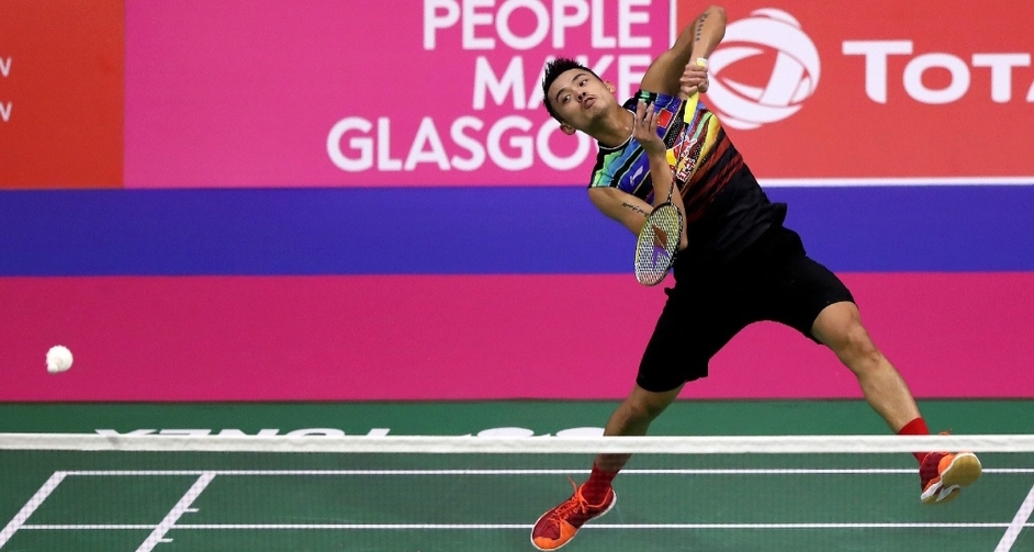 而紧随其后 而紧随其后