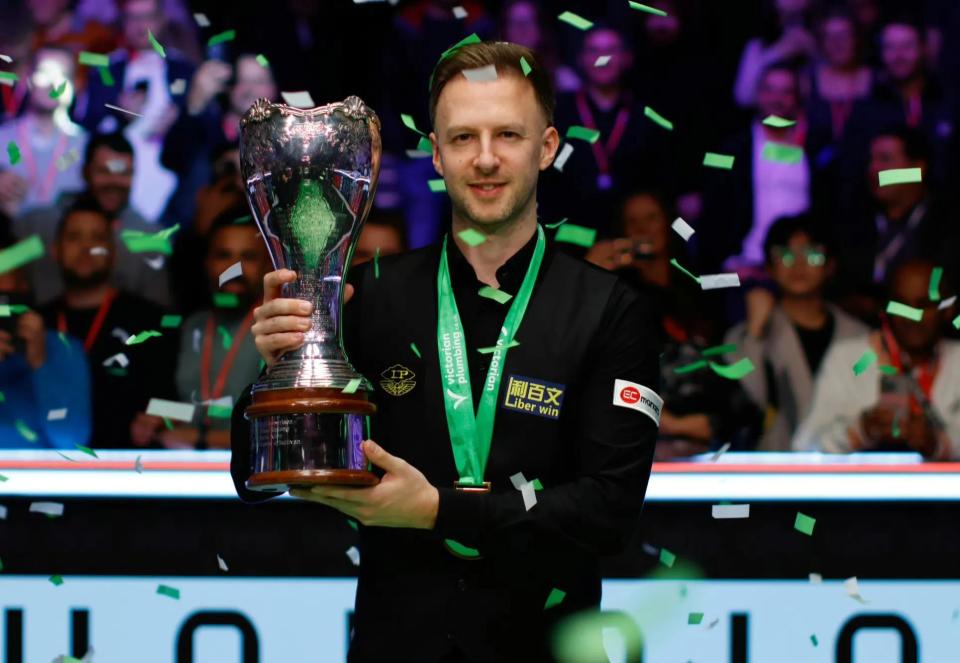 而在此期间 而在此期间